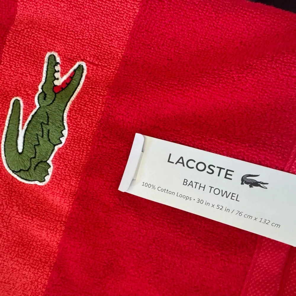HP🎉LACOSTE trio of 100% cotton towels- classic alligator brand. Zoom in 4 deets